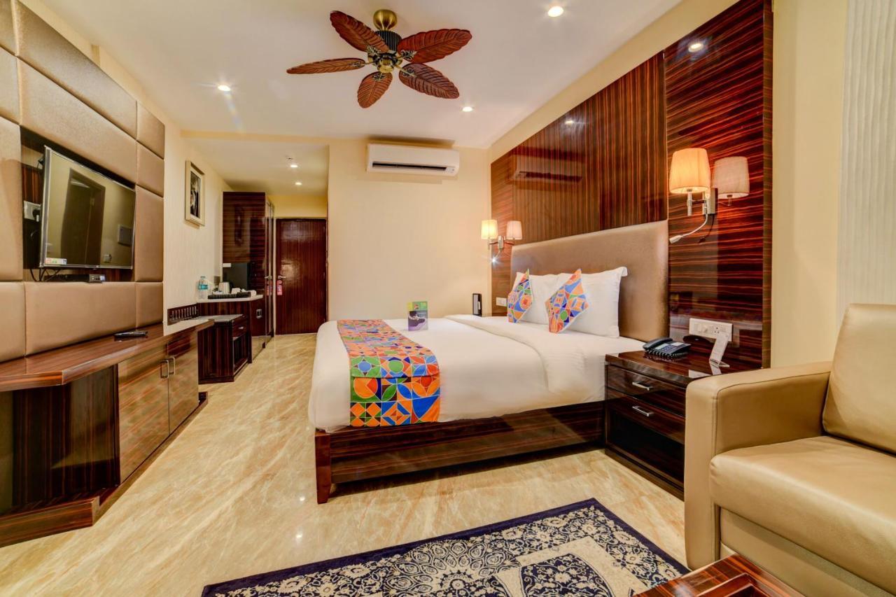 Fabhotel Prime Sarala Crown With Pool - Nr Calangute Beach Εξωτερικό φωτογραφία