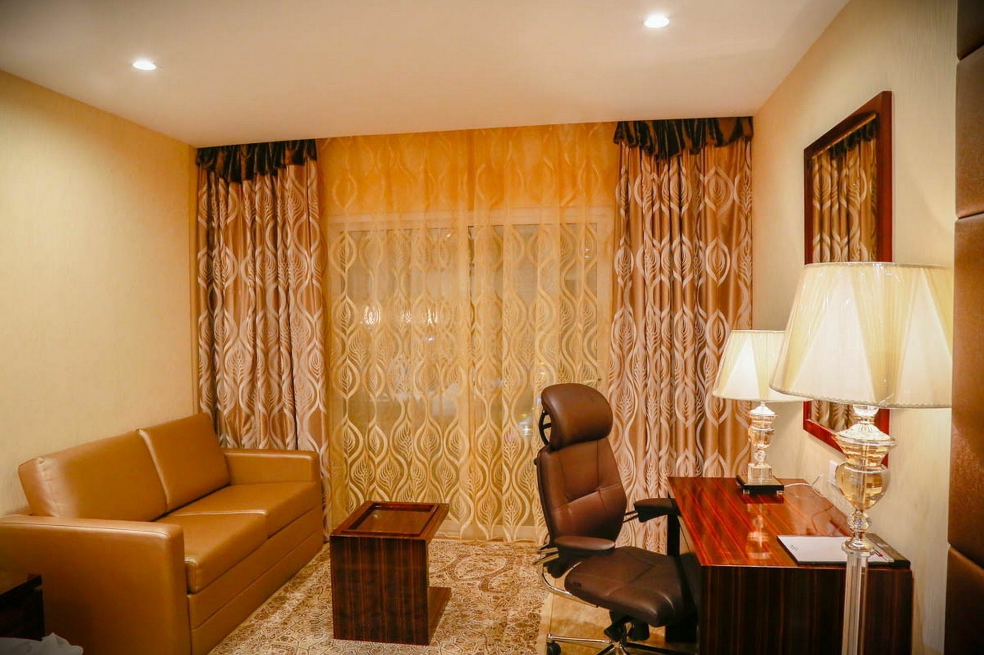 Fabhotel Prime Sarala Crown With Pool - Nr Calangute Beach Εξωτερικό φωτογραφία